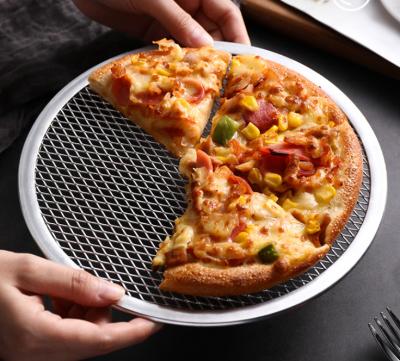 China OEM Seamless Round Pizza Cooking Mesh Pizza Mesh Pan For Home Kitchen Restaurant à venda