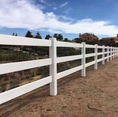 中国 ビニールの塀の頑丈な3つの柵の馬ポリ塩化ビニールの農場の塀のビニールの塀 販売のため