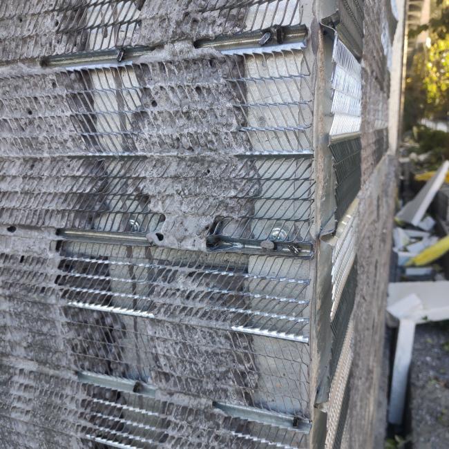 Anti-crack mesh cement pouring formwork structure close-up