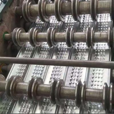 Cina Matrice galvanizzata ad alta griglia per la costruzione 0,45m x 2m in vendita