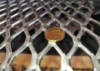 Chine Dactylographiez à plat la feuille de Diamond Expanded Metal Grating 4x8 d'acier au carbone de 4mm à vendre