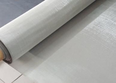 China 3' 4' Width 300 400 Micron Stainless Steel Mesh sheet Plain Dutch Weave for sale