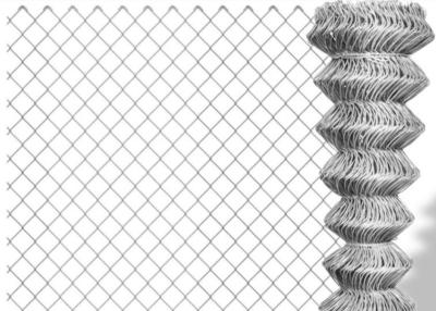 China Barbed Barbed 3.0mm Field 8 Gauge Chain Link Fence Rolls For Poultry Farm for sale