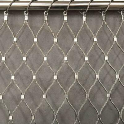 China Knotted Type Hand Woven Stainless Steel Rope Mesh with SS304/316 Material 1.5mm/2mm/2.5mm Wire Diameter and 25*25mm/30*30mm/50*50mm Mesh Opening for sale