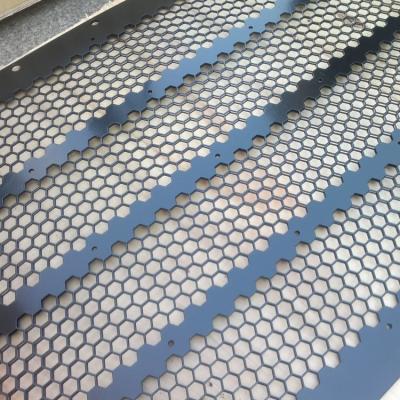 Cina Fogli di metallo perforati in acciaio al carbonio galvanizzato 1000x2000 mm buco rotondo in vendita