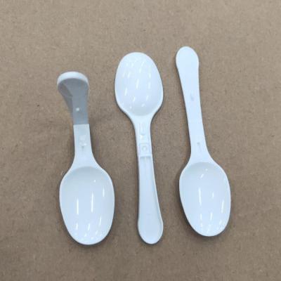 中国 小型折り畳み式のPlastic Yogurt Spoons Disposable 8.8cm Length 販売のため