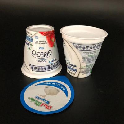Cina tazze di plastica eliminabili del yogurt della tazza 170ml con le tazze del yogurt congelate coperchi in vendita