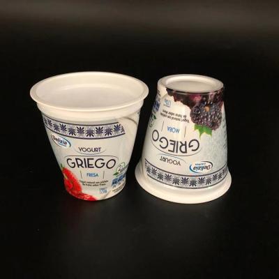 China tazas plásticas disponibles del yogur de la taza 170ml con las tazas del yogurt congelado de las tapas en venta