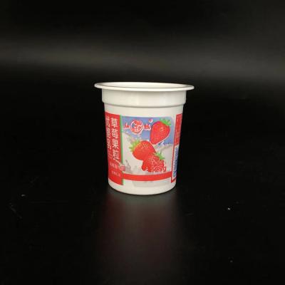 China Taza plástica Eco del yogur de Oripack helado de 4 onzas que empaqueta con la cuchara en venta