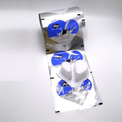 China 90 micrones categoría alimenticia de aislamiento de la taza del yogur de la película de rollo del papel de aluminio de 100 micrones en venta
