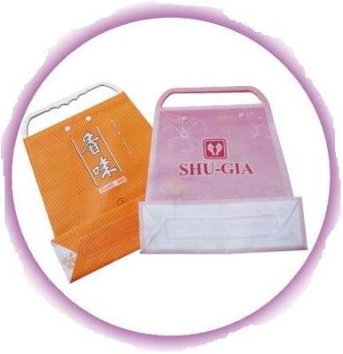 China Customized Clothing Plastic Handle Bag Promotion Shopping Bags for sale