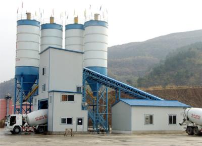 China HZS120 200kW Mobile Concrete Batching Plant , 120m3/H Concrete Mixing Plant for sale