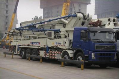 China maquinaria de construcción de carreteras del camión de la bomba concreta de 1800r/Min los 52m en venta