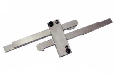 China Z171 Precision Mold Parts 20Cr P20 Mold Latch Lock Set With Locating Pin en venta