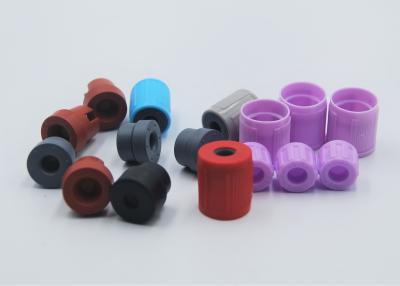 China Casquillo y tapón de goma para el componente del tubo de la colección de la sangre del vacío en venta