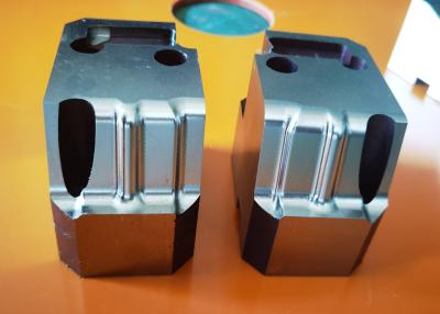 Chine Les pièces de moule de précision de cavité de moulage mécanique sous pression creusent l'outillage de matrice à vendre