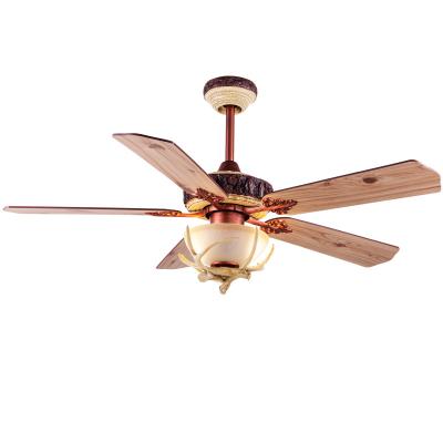 China 5 Plywood Blades 52 Ceiling Fan With Dimmable Light DC Motor for sale