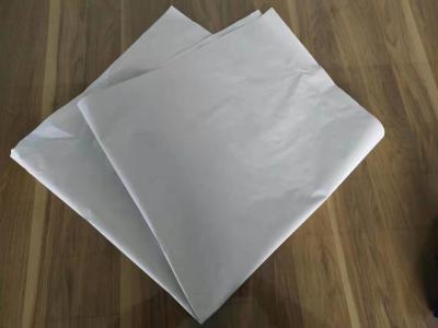 China 30-85Grams Horticultural Packaging Gypsophila Flower Packaging Materials Humidity Paper for sale