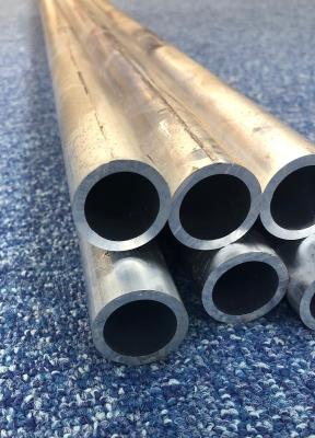 Chine Tube en aluminium creux de finition de soudure de moulin, 6063 7075 tuyaux d'alliage d'aluminium à vendre