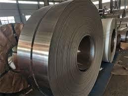 China La bobina de acero inoxidable laminada en caliente acanaló al OEM superficial perforado en venta