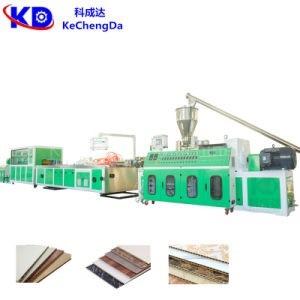 China Línea de producción de paneles de PVC integrados Línea de producción de paneles de pared a prueba de fuego 300-400 kg/hora en venta