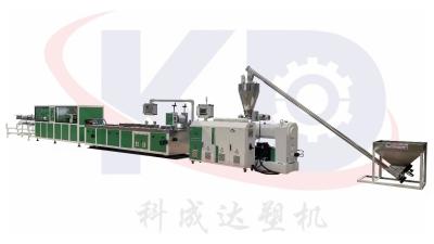 China Abfall aus Kunststoff 240 kg/h Holz WPC Profil Extrudermaschine PE WPC PP Extrudermaschine zu verkaufen