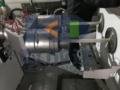 China linha de produção de tubos de condução de plástico máquina de fabricação de tubos elétricos de pvc linha de extrusão de tubos de pvc à venda