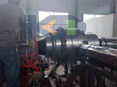 China Línea de producción de tuberías de suministro de agua PE Máquina de fabricación de tuberías de suministro de gas HDPE en venta