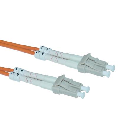 China FTTH Indoor 12 núcleos de fibra óptica de parche de cable único multimodo SC-SC G657A1 de fibra óptica de parche de cable único dúplex en venta