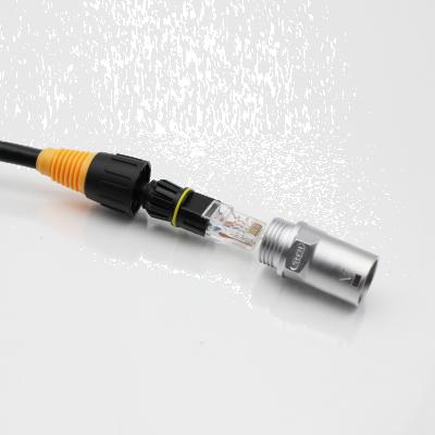 中国 OEM CAT5e/CAT6 SF/UTP 固い銅蛇ケーブル 4/8チャネルイーサネットトランスミッション RJ45 Lan 屋外用 販売のため