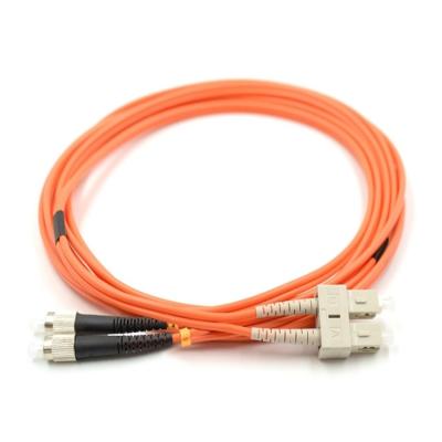 China Cable óptico multi del remiendo de la fibra del SC FC del puente de la fibra óptica de Dual Core OM2 del modo en venta