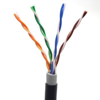 China Cable de Ethernet al aire libre de UTP el 1000ft Cat5E 4 pares de 24awg Utp de la chaqueta del doble en venta