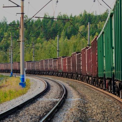 중국 중국부터 독일 네덜란드 영국까지 운송업자들 물류를 수송하는 컨테이너 철도 운송 판매용