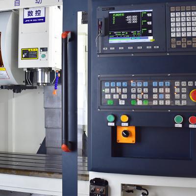 中国 縦CNCのマシニング センターを機械で造る900mmのＸ軸旅行高精度CNC 販売のため