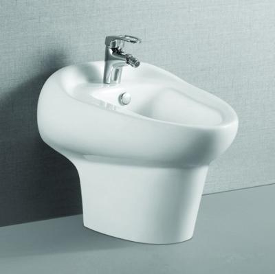 China Sanitary Ware Floor Mounter Bidets Fixing to Wall With Back Ceramic Bathroom Bidets for sale