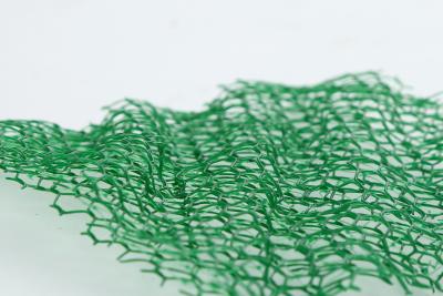 China EM5 Green Grass 3D Geomat / Net For Planting Grasses Surface Protection en venta