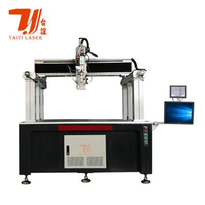 Chine machine de soudure laser de source de 1500W Raycus pour la batterie 1070nm à vendre