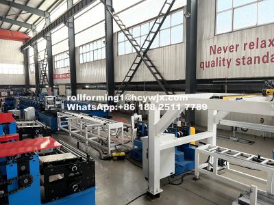 China Fabricante de máquinas de moldagem de rolos de vigas de estantes à venda