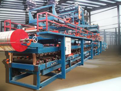 China Colored Steel Foamed Sandwich Panel Roll Forming Machine Hydraulic Cutting for sale