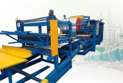 China Cadena de producción del panel de bocadillo de las lanas de roca rollo que forma grueso de la máquina 250m m en venta