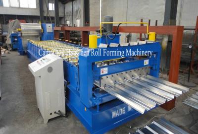 China 3 Phase Trapezoid Roofing Sheet Roll Forming Machine For 1200mm for sale