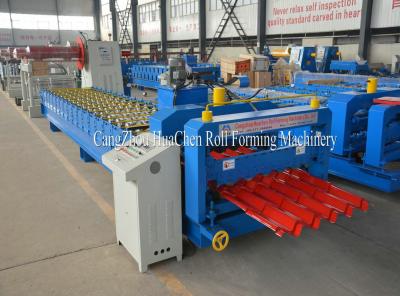 China Galvanisierte Stahlblech-Deckung glasig-glänzende Fliesen-Rolle, die Ausrüstungs-speziellen Ausschnitt bildet zu verkaufen