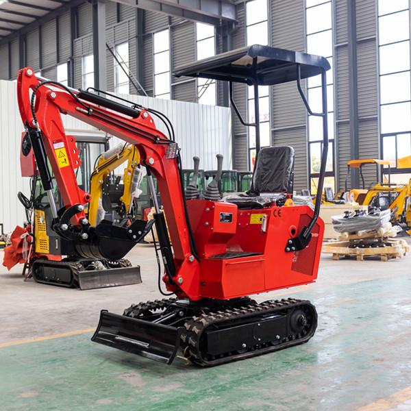 Quality Lightweight 1.8 Ton Mini Excavator Internal Combustion Drive With England Engine for sale