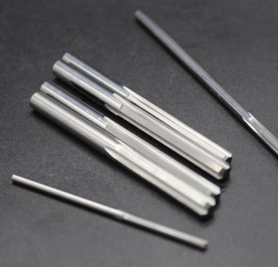 China Reamers contínuos do carboneto da flauta reta, Reamer do carboneto de tungstênio para o metal à venda