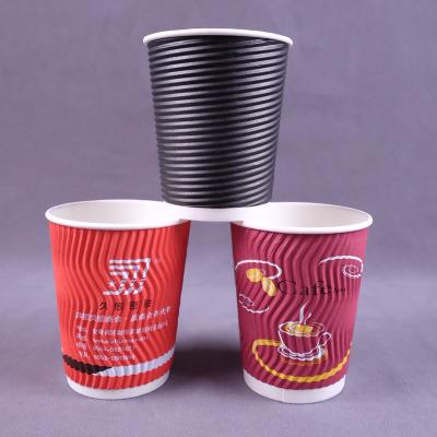 Chine Les couches triples ont ridé la tasse de café de papier jetable 12Oz adaptée aux besoins du client à vendre