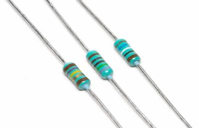 China 5 resistor de película metálica el 1%, resistor del ohmio 33R/33 E96 de W del óxido de metal en venta
