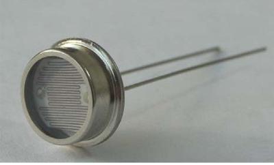 China Metal CDS Photo Conductive Cell 4mm 0.5M Ohm , Light Dependent Resistor for sale