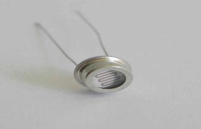 China Metal 8mm 0.5M Ohm CDS Photo Conductive Cell With Semi-Conductor for sale