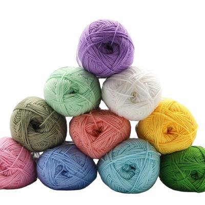 China Hand Knitting bamboo cotton blended 50g/ball 6ply Bamboo Cotton Blend Yarn for sale