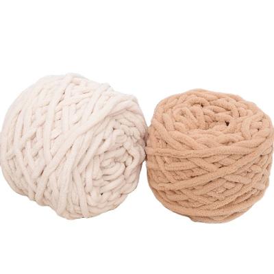 China baby jumbo chunky yarn for crochet 165g per ball 0.6cm thickness chunky chenille yarn for scarf for sale